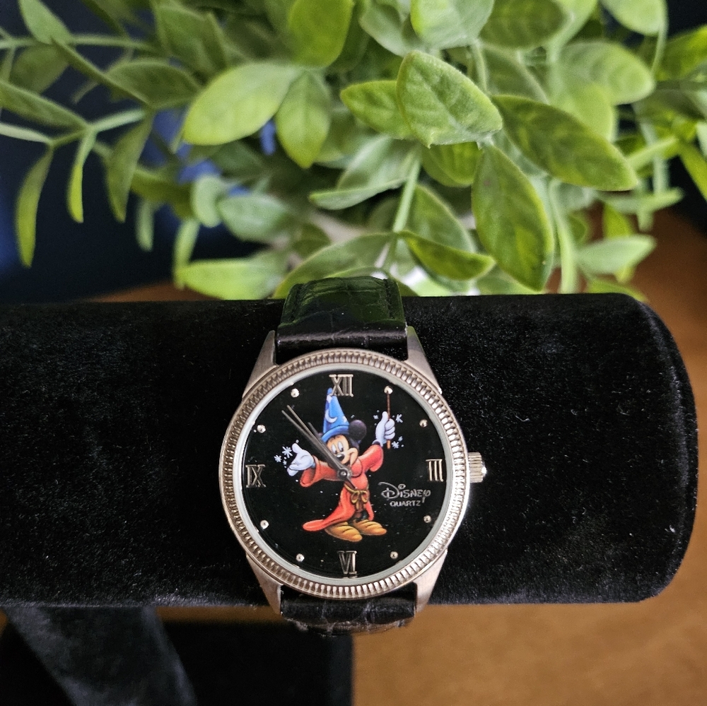 Disney Time Works Fantasia Sorcerer’s Apprentice Mickey Mouse Watch